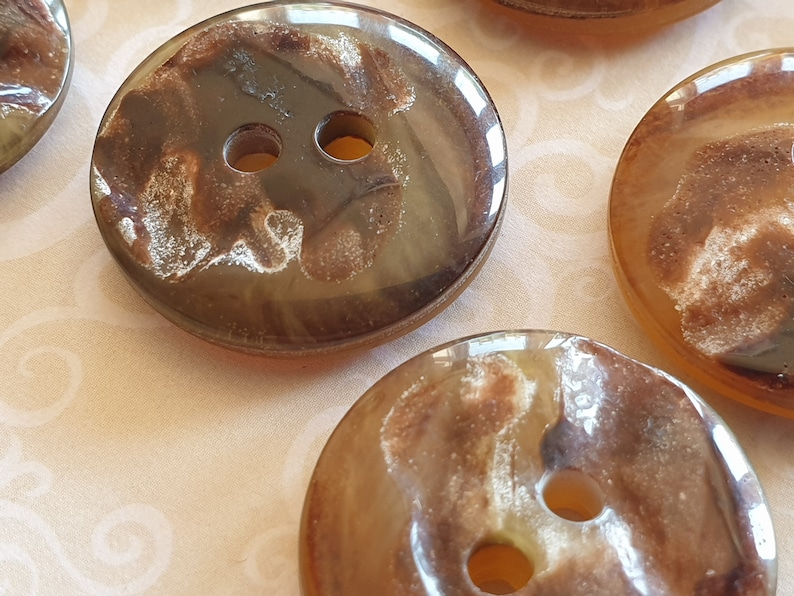 21 /& 23mm SuitJacket buttons Matching 18 TTS 15