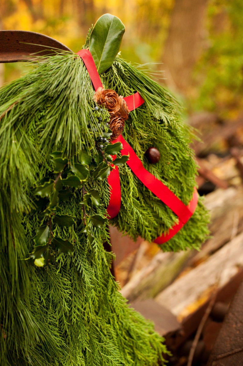 Real Pine & Cedar Horse Head Wreath Wreath for Equine Lovers Pine Cone horsehead door Ohio Buckeye Holly Handmade, fresh holiday wreath image 4