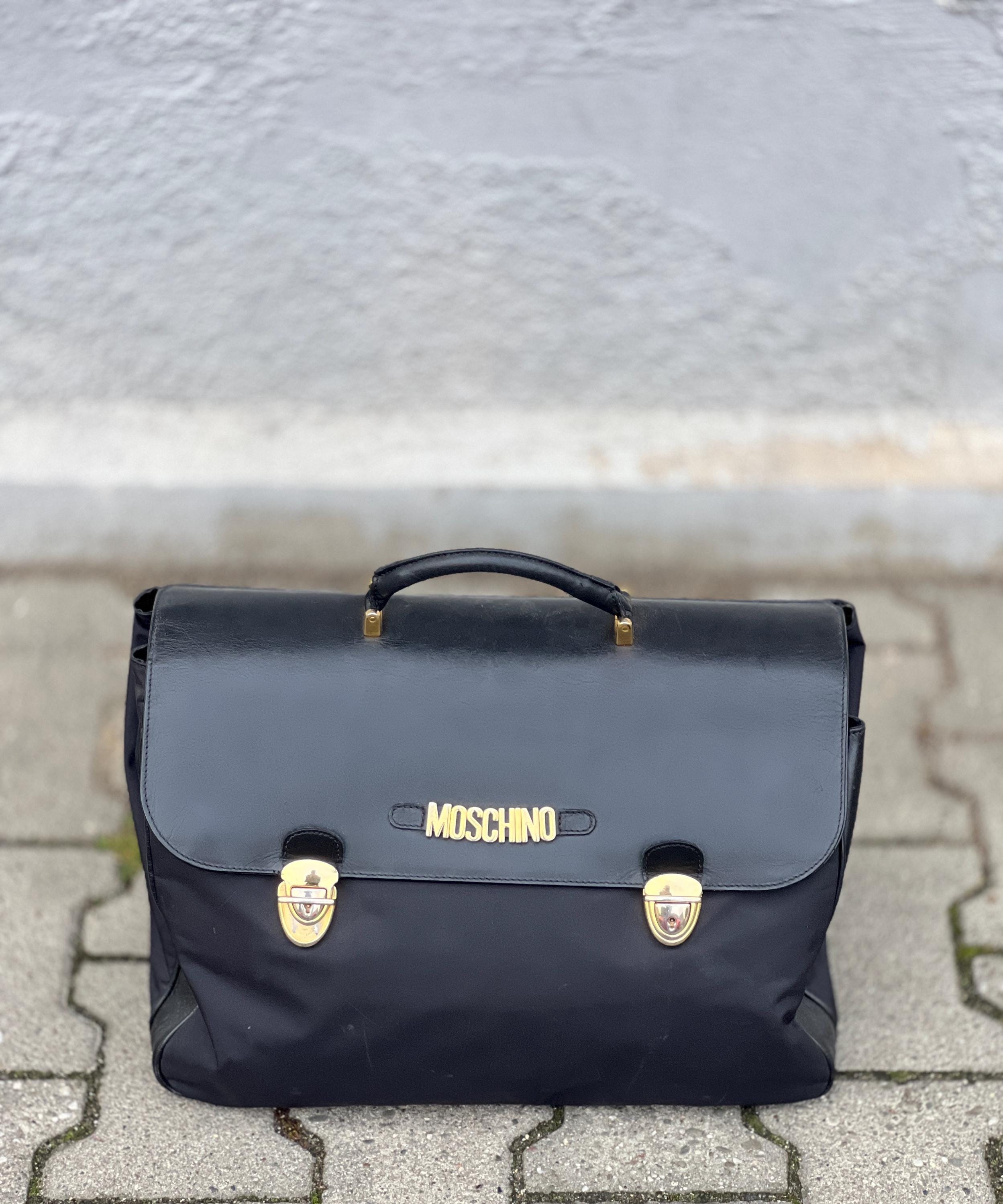 モスキーノ レッドウォール ブリーフケース ヴィンテージ ナイロン