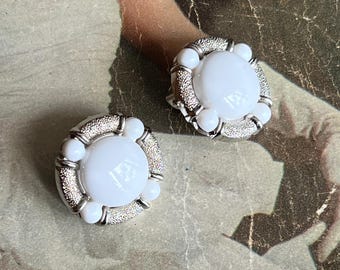 Handmade Clip-On Earrings from Vintage Buttons – white silver and Unique Statement Jewelry, upcycling jewelry, gift for her