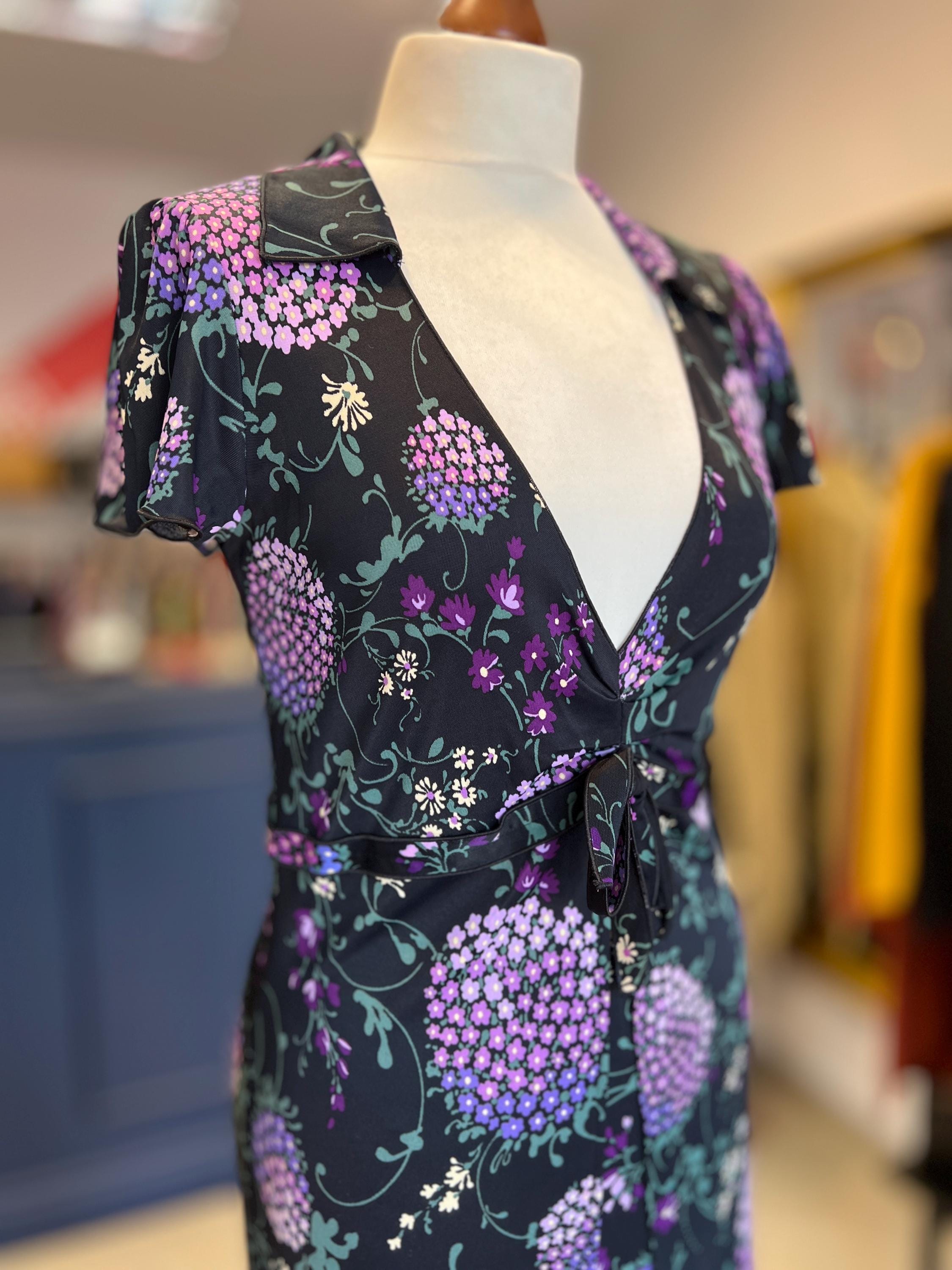 Vintage Moschino Cheap Chic Midi Dress: 1990s Hydrangea Floral