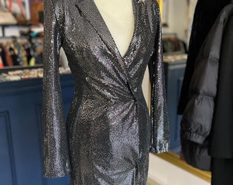 slim fit dress slacks Donna Morgan Gold Sequin Long Sleeve Party Dress – The Daily Thrift