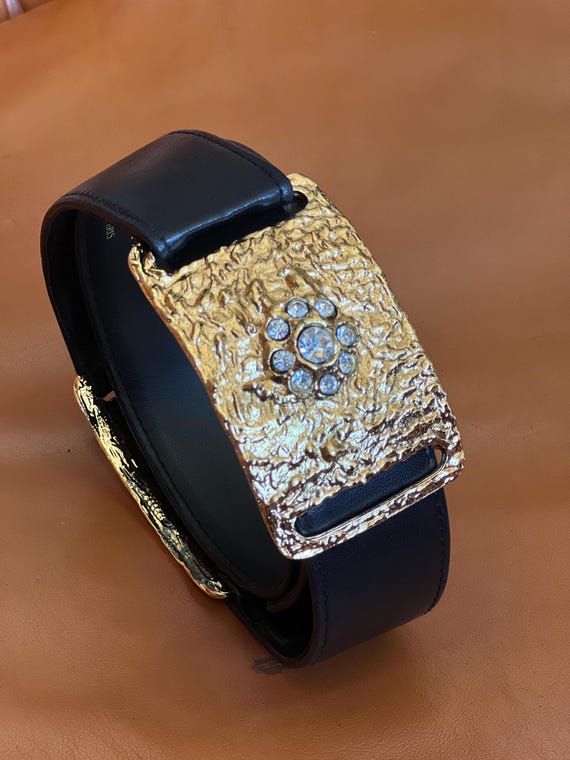 Christian Lacroix Vintage Black Leather Belt With Gold  display picture 3