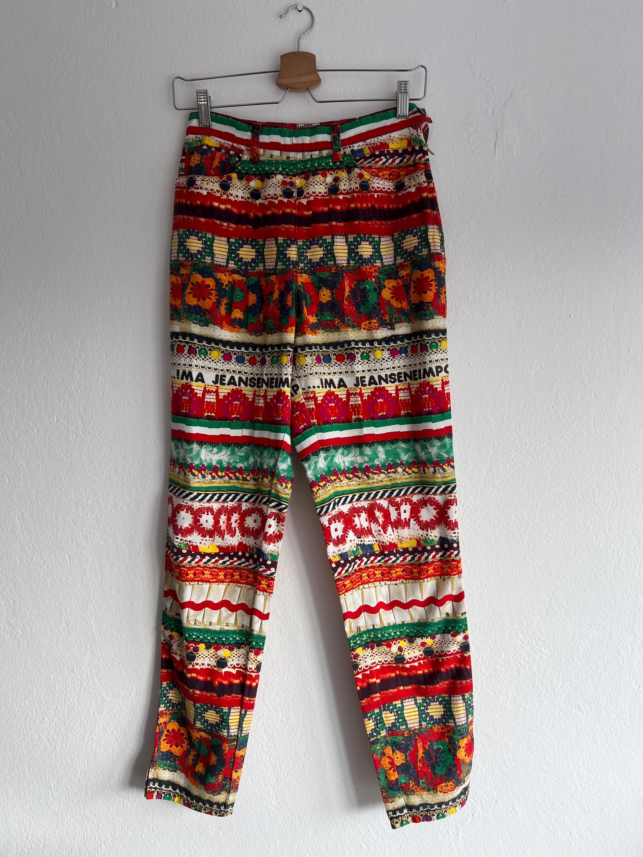 Jean Moschino Vintage Années 90 – Imprimé Paix Multicolore – Taille S – Occasion Très Bon état