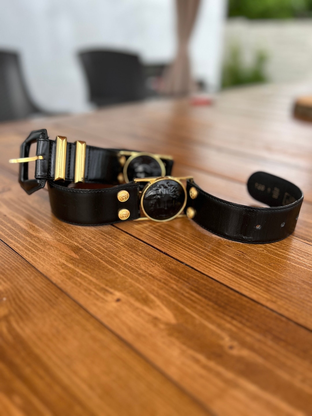 VERSACE COLLECTION ベルト レザー ブラック 黒 シルバー金具 Amazon | [ヴェルサーチ] ベルト メンズ （ブラック） ＊箱傷