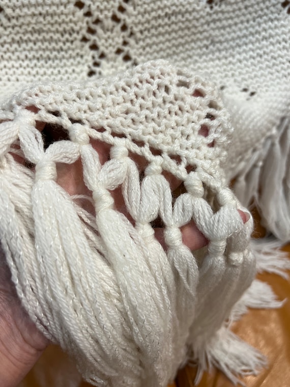 handmade crochet scarf vintage, openwork fringe s… - image 6