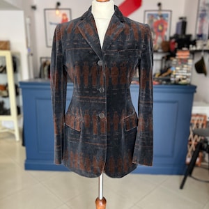 Moschino Fashion over the years velvet vintage 1990 blazer jacket, fashion history