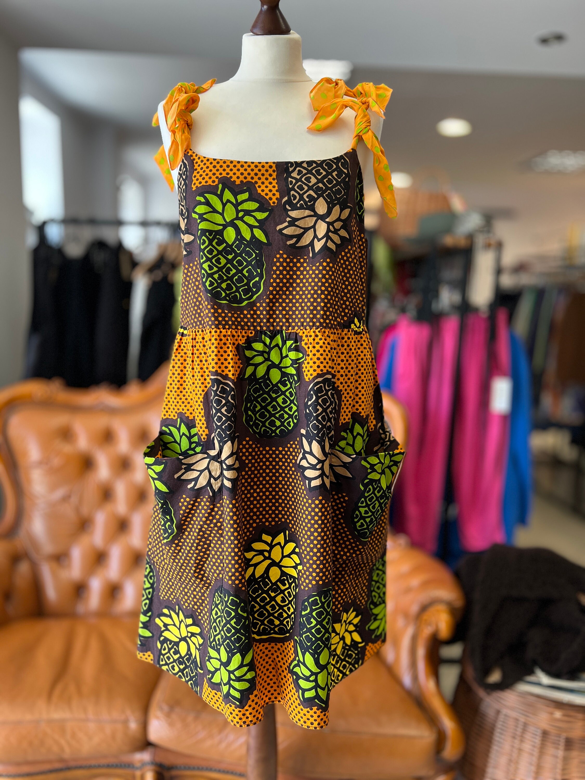 オールインワン・サロペット Moschino Floral-Print Black Cotton Dress With Relaxed il_fullxfull.6018767704_iklh.jpg