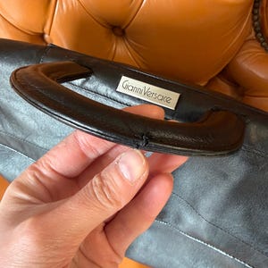 Gianni Versace Couture Läderväska Vintage 90-tals Svart Portfölj Överdimensionerad bild 3