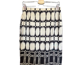 Vintage Gianni Versace Silk Pencil Skirt – 1980s Black & White Couture, Italian Designer Size 46