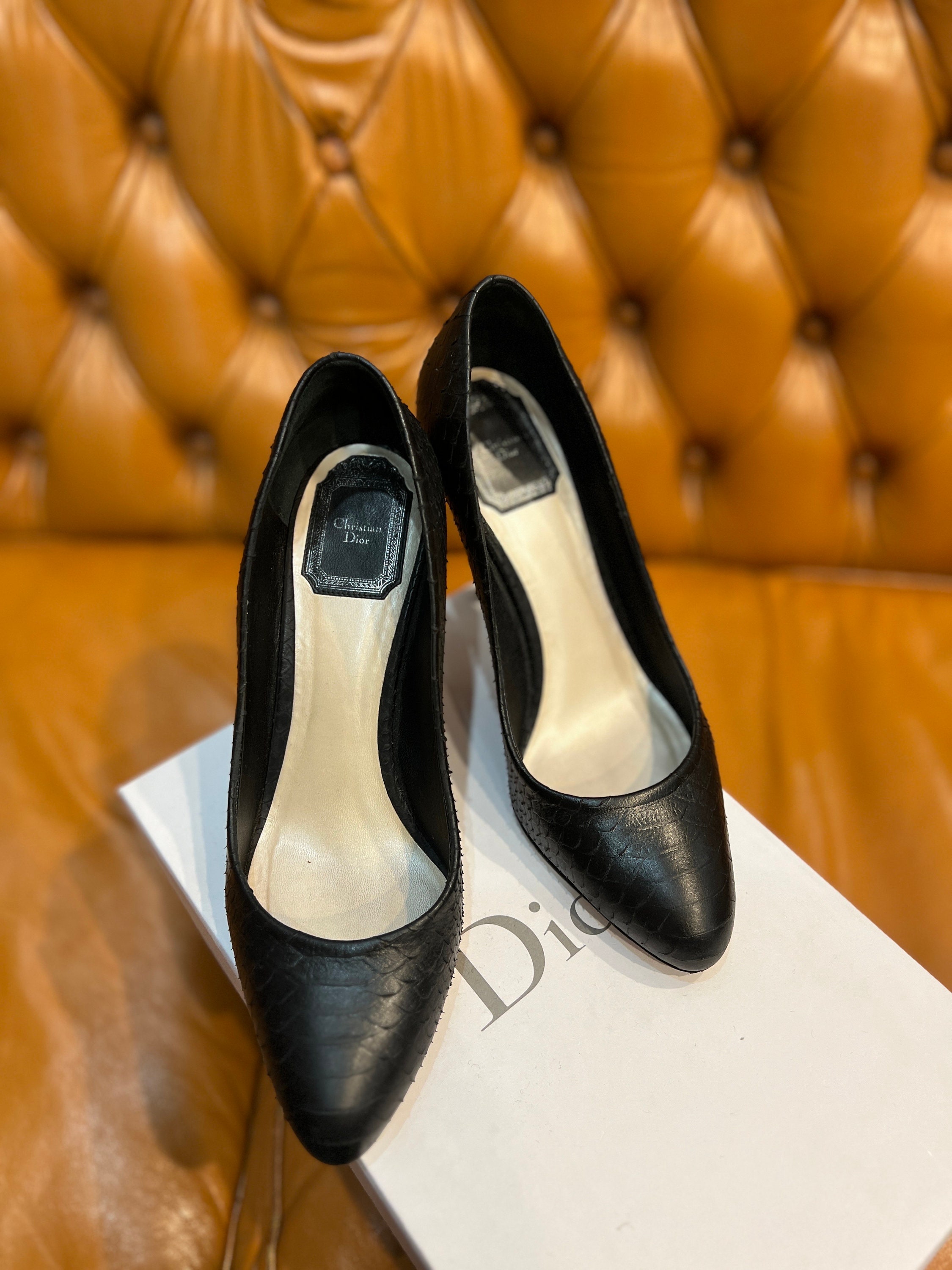 靴 Vintage Dior Leather Pumps 36 1/2 il_fullxfull.5836410088_iixy.jpg
