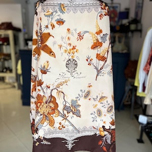 Gianfranco Ferré Silk Scarf – Fleurs Persanes – Vintage Square Shawl 85x85 – Hand Rolled Edges – Floral Print – Gift Idea