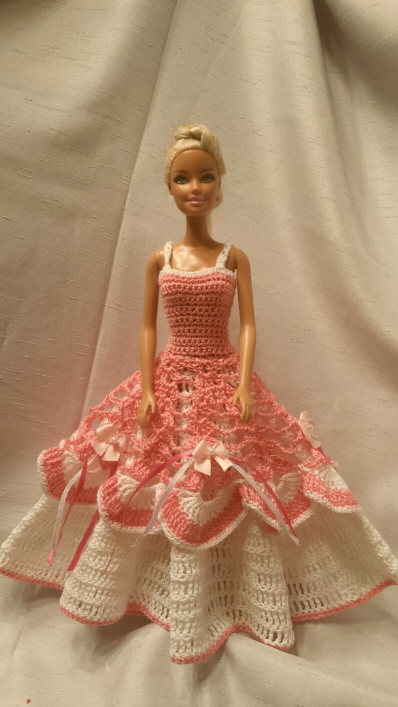 Robe de Barbie au crochet Crochet poupée Barbie vêtements Etsy
