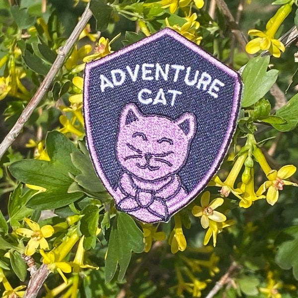 Mini Adventure Cat Patch - Iron on Explorer Embroidered Badge