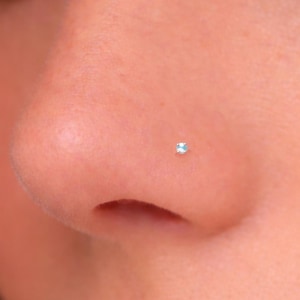 Silver Opal Nose Stud, Opal Nose Stud, Opal Nose Bone, Opal Nose Ring, Silver Nose Stud, Silver Opal Stud, Silver Nose Studs, Silver Studs