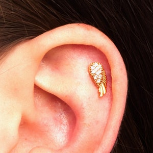 Gold Tragus Earring, Gold Helix Earring, Gold Cartilage Stud, Gold Labret, Tragus Earrings, Cartilage Earring, Gold Climber, Ear Pin, GL11