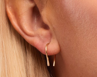 Gold Hoop Earrings, Horseshoe Earrings, Open Hoop Earrings, Thin Hoop Earrings, Gold Arc Earrings, Small Hoop Earrings, Small Hoops, SGE14