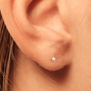 Tiny Silver Earrings, Tiny Studs, Silver Star Earrings, Silver Stud Earrings, Star Earrings, Tiny Earrings, Star Studs, Stud Earrings, SGE3