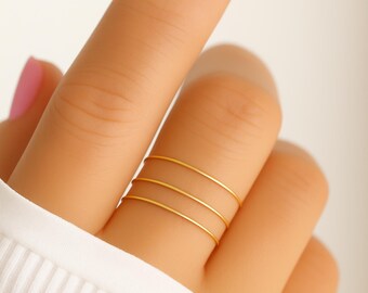 Tiny 1mm Gold Band Ring, Dainty Gold Ring, Delicate Thin 14K Gold Filled Ring, Minimalist Stacking Ring, Simple Gold Ring
