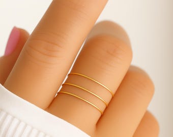 Tiny 1mm Gold Band Ring, Dainty Gold Ring, Delicate Thin 14K Gold Filled Ring, Minimalist Stacking Ring, Simple Gold Ring