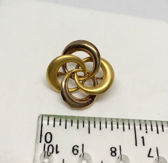 antique 10K gold, 4 intertwined circles brooch, v… - image 2