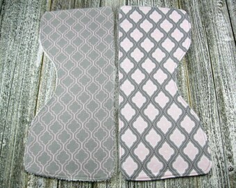 Baby Girl Arabesque Patterned Burp Cloth Set