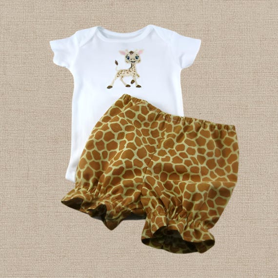 Xeadoffubio Bébé Fille Tenue De Printemps Cute Bébé Costume Girafe Ensemble 3 Pièces Bretelles Pantalon Set Manches Longues Rayures Body+girafe Broderie Bretelles Jumpsuit+chapeau (Jaune, 0-3 Mois