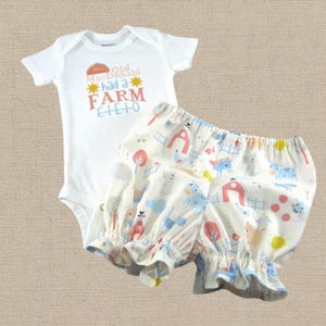 Old MacDonald Baby Girl Outfit – Embroidered Farm Bodysuit & Ruffle Bloomer – EIEIO Toddler Clothes Animal Theme - Nursery Rhyme Baby Outfit