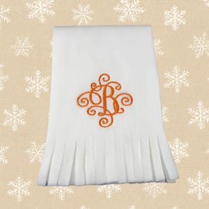 Personalisierter Kinderschal, elfenbeinfarbener Fleece-Schal, Kinderschal mit Monogramm, Winterschal, Geschenk für Jungen und Mädchen, weicher, neutraler Schal für Babys, individueller Alltagsschal