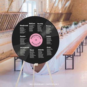 Record Table Plan, Record Seating Chart, Music Theme Wedding, Disco Wedding Decor, Round Seating Chart, Unique Seating Plan, Shaped Circular
