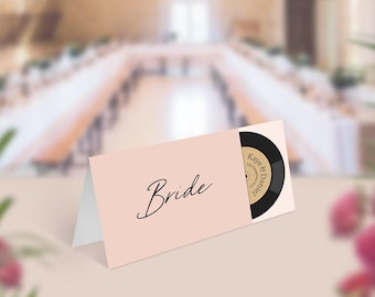 Record Place Names, Music Guest Cards, Theme Wedding, Wedding Place Cards, Disco Wedding Decor, Vinyl Wedding Place Names, Escort Cards