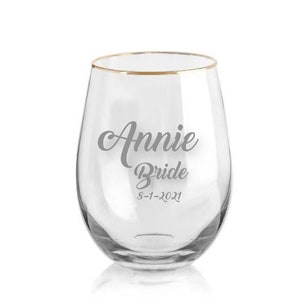Personalized Gold rimmed Wine Toasting Glasses Bride, Bridemaids, Wedding, Bachelorette