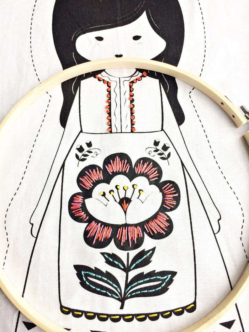 Machine Embroidery Paper Doll Patterns