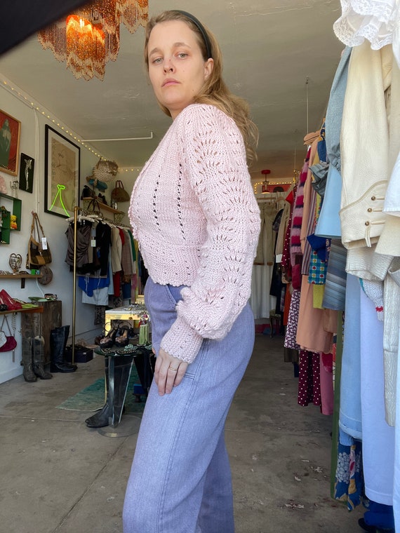 1970s dusty pink knit sweater with big bishop sle… - image 3