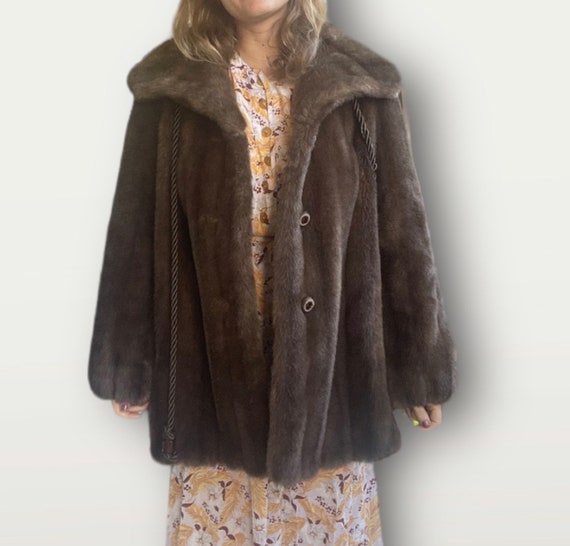 1940s rare brown teddy faux fur coat with silk ro… - image 2