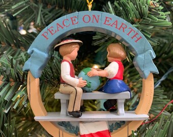 1993 Hallmark Poland Peace On Earth Keepsake Ornament