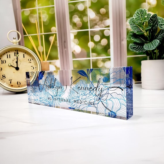 Custom Name Plate for Desk, Desk Nameplate, Personalized Gift, Acrylic Plaque, Floral Name Plate, Gift for Her, Gift for Lady, CAB79FW