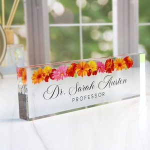 Name Plate for Desk, Custom Office Name Sign, Personalized Desk Plaque with Name and Title, Professional Office Decor and Gift, CAB05FW