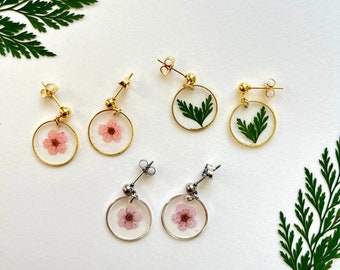 Handmade Pressed Flower Earrings - Pressed Fern Leaf Earrings - Pressed Daisy Earrings - Floral Earrings - Dainty Earrings - Cute Earrings
