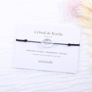Bracelet épuré cordon et Cristal de Roche Quartz Blanc dragée, Gourmandise Bijou minimaliste pierre fine image 1