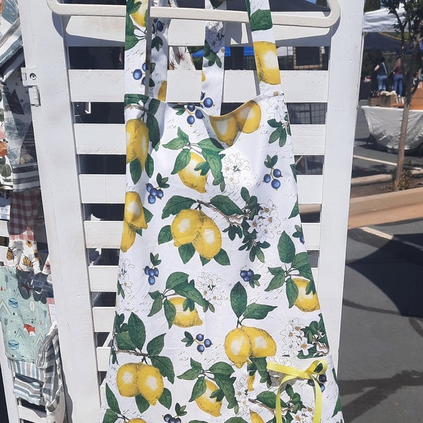 Crochet Lemon Apron
