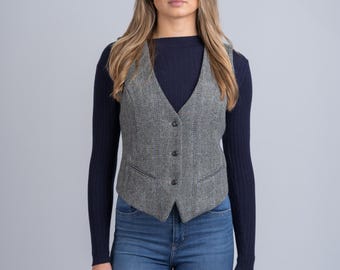 Chaleco de caza de tweed celta a cuadros grises para mujer, chaleco de tweed para mujer, chaleco vintage para mujer, chaleco de lana para mujer, regalos irlandeses