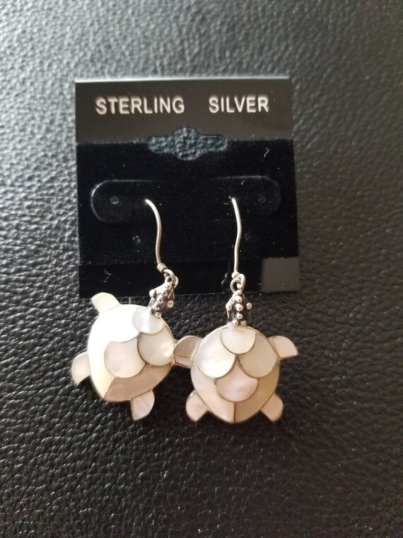 E077 MOP Turtle Dangle Earrings in Sterling Silver