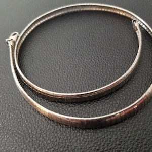 C160 Omega Choker Collar Necklace - Vintage