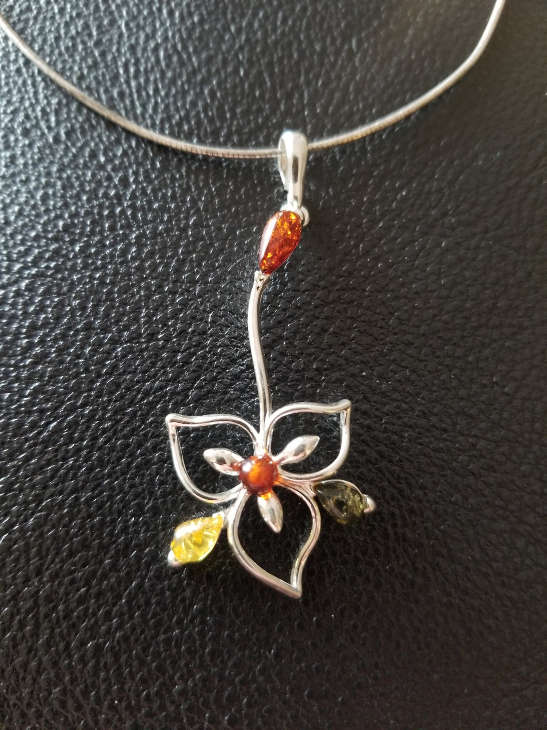 CP350 Amber Floral Pendant in Sterling Silvr and Sterling Silver Omega ...