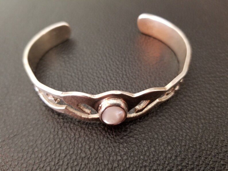 BA045 Cuff Cutout Bracelet with MOP Stone in Sterling Silver Vintage