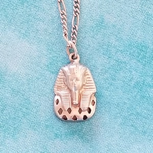 CP229 King Tut Sterling Silver Pendant with Sterling Silver Figaro Chain