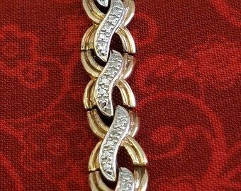 BR029 Diamond Wavy Swirl Link Bracelet in Sterling Silver with Safety Clasp - Vintage