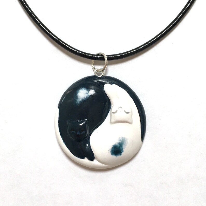yin yang cats necklace