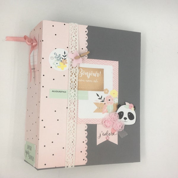 Album scrapbooking,album photos naissance,fille,gris et rose poudre